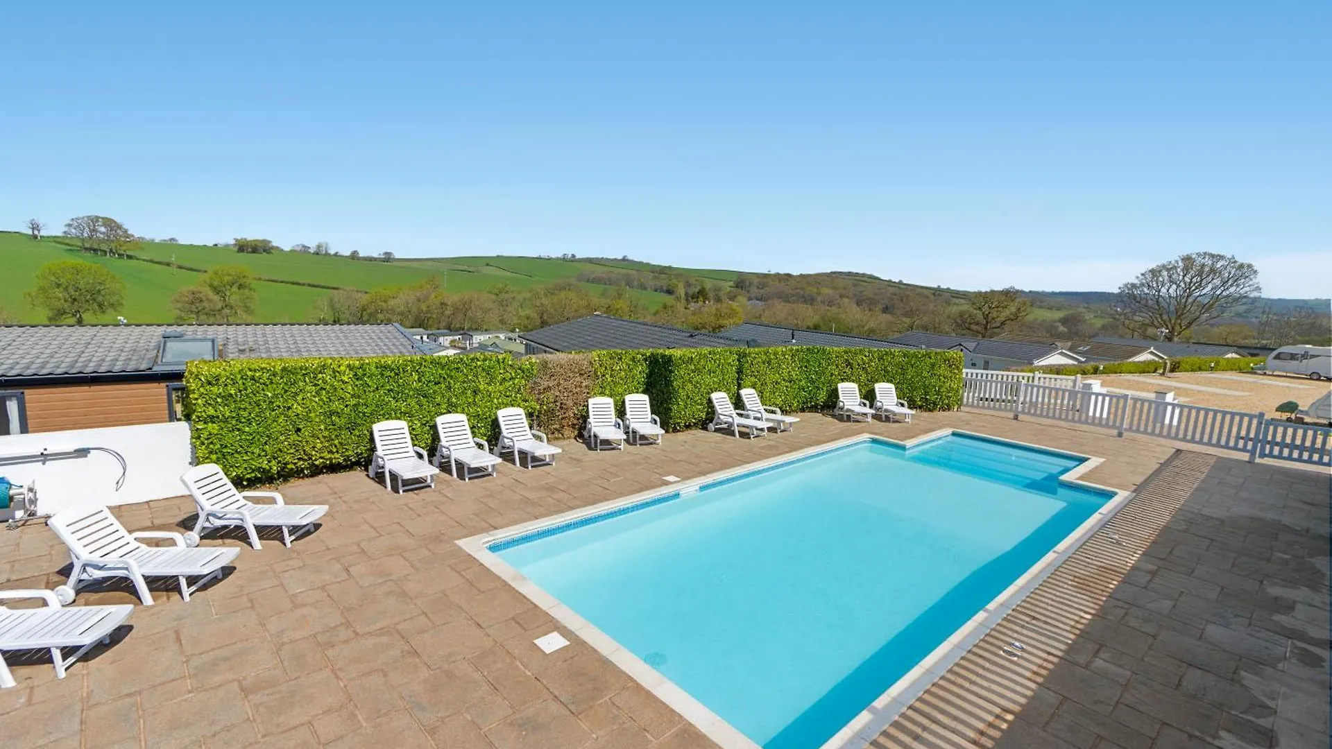 Retreat At The Lake - Fishing Lakes, Heated Outdoor Swimming Pool 500Yrds Exeter Horská chata