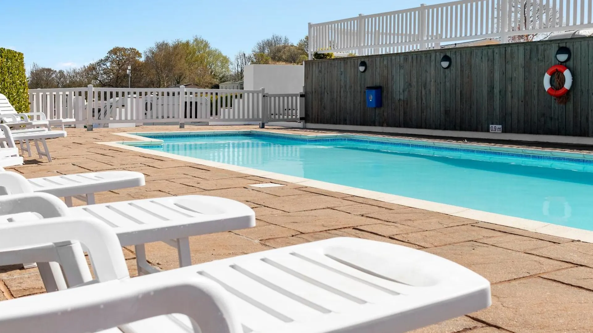 Horská chata Retreat At The Lake - Fishing Lakes, Heated Outdoor Swimming Pool 500Yrds Exeter